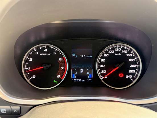 MITSUBISHI-ECLIPSE CROSS-2019