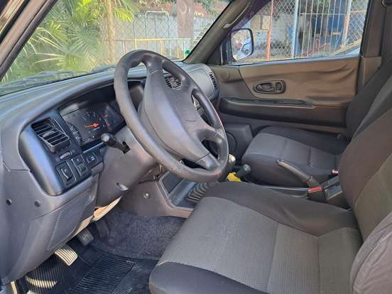 MITSUBISHI-L200-2008