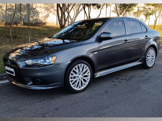 MITSUBISHI-LANCER-2.0 16V GASOLINA 4P AUTOMÁTICO MITSUBISHI-LANCER-2015