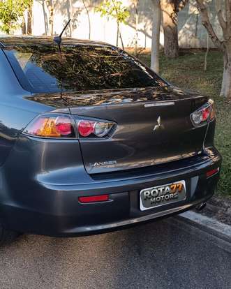 MITSUBISHI-LANCER-2015