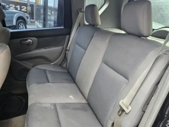 NISSAN-LIVINA-1.8 SL 16V FLEX 4P AUTOMÁTICO NISSAN-LIVINA-2009