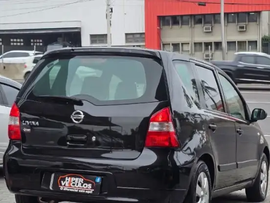 NISSAN-LIVINA-1.8 SL 16V FLEX 4P AUTOMÁTICO NISSAN-LIVINA-2009