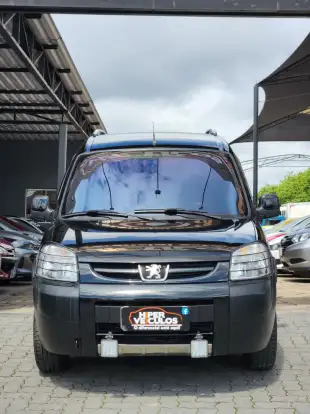 PEUGEOT-PARTNER-2010