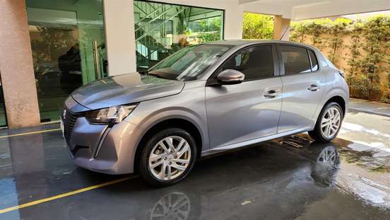 PEUGEOT-208-2022
