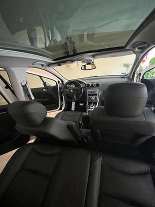 PEUGEOT-308-2012