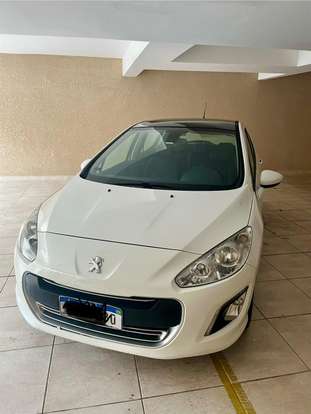 PEUGEOT-308-2012
