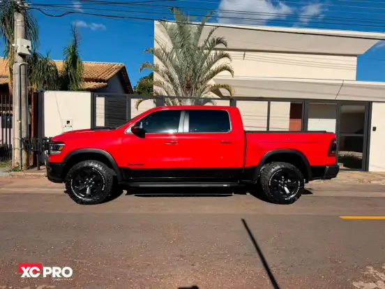 RAM-1500-5.7 V8 GASOLINA REBEL CD 4X4 AUTOMÁTICO RAM-1500-2022