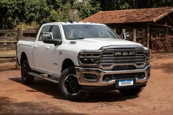 RAM-2500-6.7 I6 TURBO DIESEL LARAMIE CD 4X4 AUTOMÁTICO RAM-2500-2025
