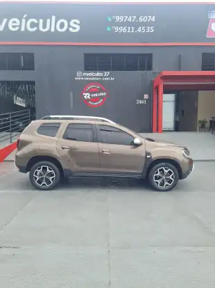 RENAULT-DUSTER-2020