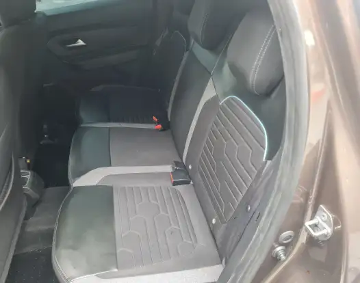 RENAULT-DUSTER-2020