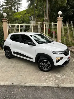 RENAULT KWID 1.0 12V SCE FLEX INTENSE MANUAL RENAULT KWID 1.0 12V SCE FLEX INTENSE MANUAL