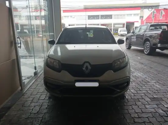 RENAULT-SANDERO-2022