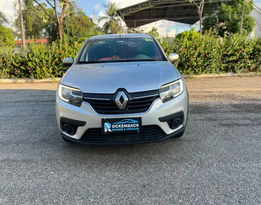 RENAULT-SANDERO-2020