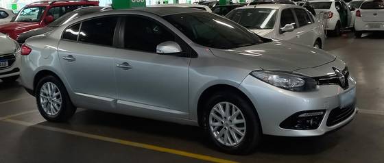 RENAULT FLUENCE 2.0 DYNAMIQUE 16V FLEX 4P AUTOMÁTICO