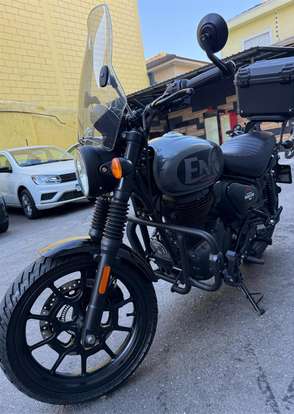 ROYAL ENFIELD-HUNTER 350-2025