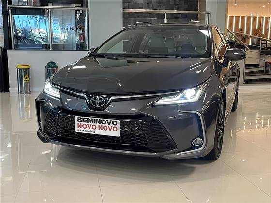 /en/city/cate-car-used-car/toyota-corolla-2025-2-0-vvt-ie-flex-altis-premium-direct-shift-49572102866535424/-2