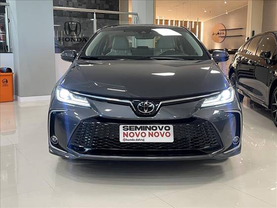 /en/city/cate-car-used-car/toyota-corolla-2025-2-0-vvt-ie-flex-altis-premium-direct-shift-49572102866535424/-3