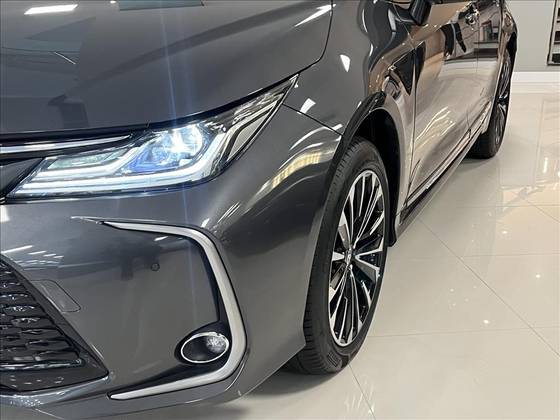 /en/city/cate-car-used-car/toyota-corolla-2025-2-0-vvt-ie-flex-altis-premium-direct-shift-49572102866535424/-4