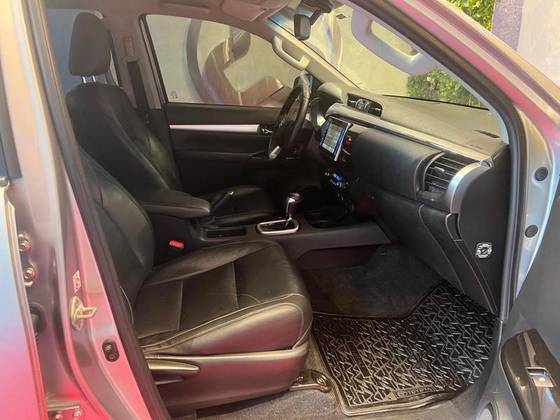 /en/city-campo-verde/cate-car-used-car/toyota-hilux-2019-2-7-sr-4x2-cd-16v-flex-4p-automatic-49573681369777152/-8