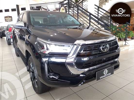 TOYOTA-HILUX-2.8 D-4D TURBO DIESEL CD SRX 4X4 AUTOMÁTICO TOYOTA-HILUX-2023