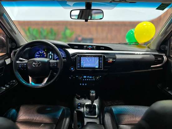 TOYOTA-HILUX-2.8 SRX 4X4 CD 16V DIESEL 4P AUTOMÁTICO TOYOTA-HILUX-2018