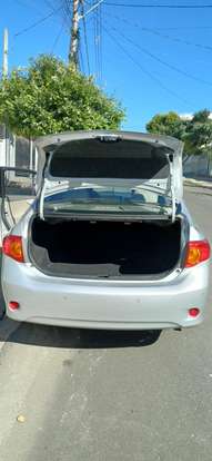 TOYOTA-COROLLA-2010