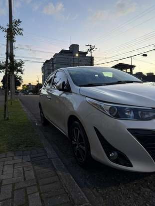 TOYOTA-YARIS-1.5 16V FLEX XLS MULTIDRIVE TOYOTA-YARIS-2019