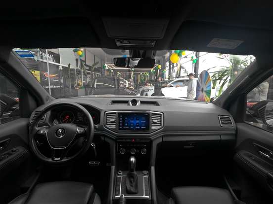 VOLKSWAGEN-AMAROK-2024