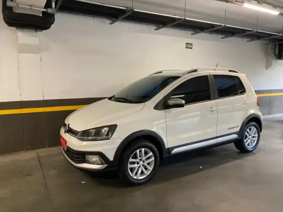 VOLKSWAGEN CROSSFOX 1.6 MSI FLEX 16V 4P MANUAL VOLKSWAGEN CROSSFOX 1.6 MSI FLEX 16V 4P MANUAL