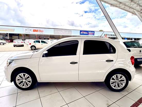VOLKSWAGEN-GOL-2022