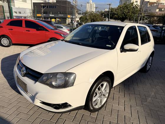VOLKSWAGEN GOLF 1.6 MI 8V FLEX 4P MANUAL