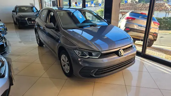 VOLKSWAGEN POLO 1.0 MPI MANUAL VOLKSWAGEN POLO 1.0 MPI MANUAL