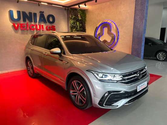 VOLKSWAGEN-TIGUAN-2.0 300 TSI GASOLINA ALLSPACE R-LINE AUTOMÁTICO VOLKSWAGEN-TIGUAN-2024