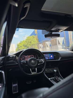 VOLKSWAGEN-JETTA-2021