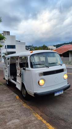 VOLKSWAGEN-KOMBI-1994