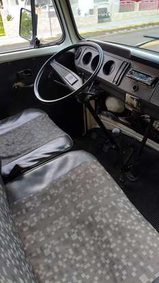 VOLKSWAGEN-KOMBI-1994