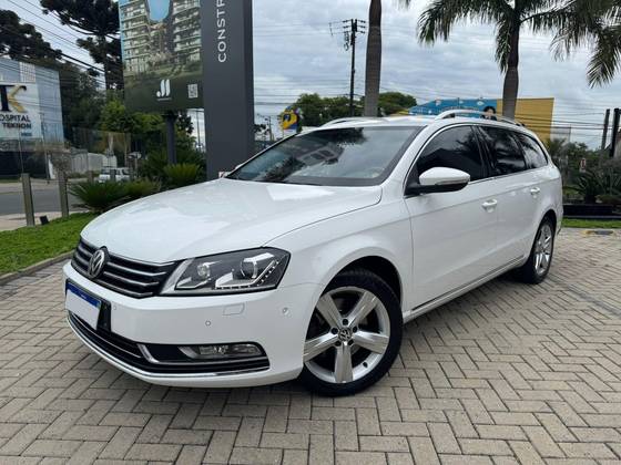 VOLKSWAGEN PASSAT VARIANT 2.0 TSI 16V 211CV GASOLINA 4P AUTOMÁTICO