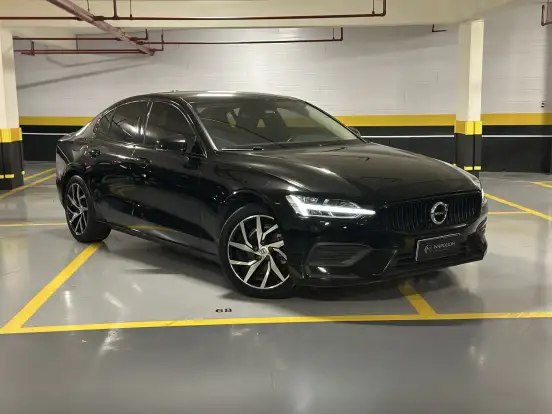 VOLVO-S60-2.0 T4 MOMENTUM GASOLINA 4P AUTOMÁTICO VOLVO-S60-2019
