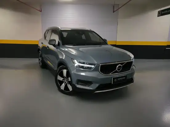 VOLVO-XC40-2.0 T5 GASOLINA MOMENTUM AWD GEARTRONIC VOLVO-XC40-2019