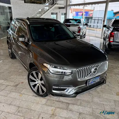 VOLVO-XC90-2019