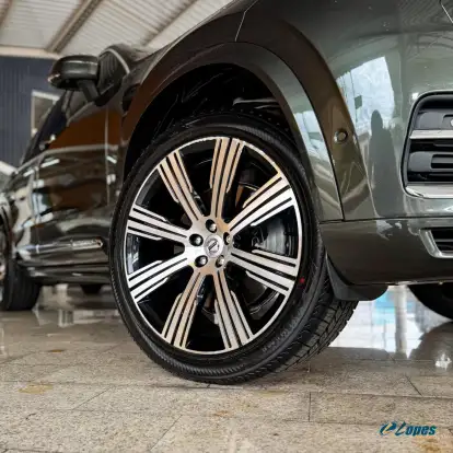 VOLVO-XC90-2019