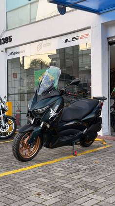 YAMAHA XMAX ABS 