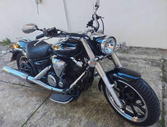 YAMAHA-XVS950A MIDNIGHT STAR-2011