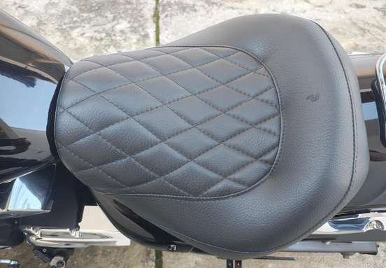 YAMAHA-XVS950A MIDNIGHT STAR-2011