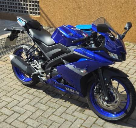 YAMAHA YZF R15 