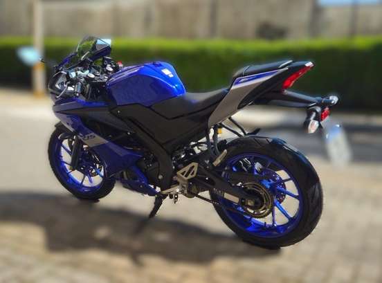 YAMAHA-YZF R15 YAMAHA-YZF R15-2024