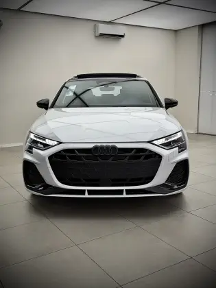 AUDI A3 2.0 40 TFSI GASOLINA SPORTBACK PERFORMANCE BLACK S-TRONIC AUDI A3 2.0 40 TFSI GASOLINA SPORTBACK PERFORMANCE BLACK S-TRONIC
