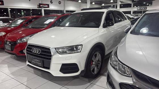 AUDI Q3 1.4 TFSI AMBIENTE FLEX 4P S TRONIC
