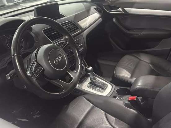 AUDI-Q3-1.4 TFSI AMBIENTE FLEX 4P S TRONIC AUDI-Q3-2017