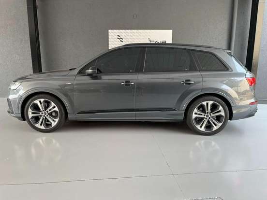 AUDI-Q7-3.0 55 TFSI GASOLINA PERFORMANCE BLACK QUATTRO TIPTRONIC AUDI-Q7-2023